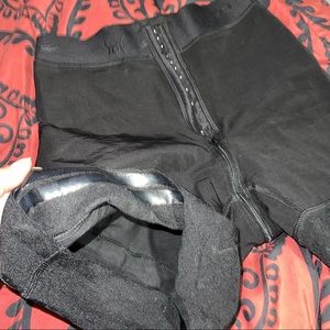 - Soo beauty and care Hourglass High Rise Girdle - Short - Mid-leg - 3XL